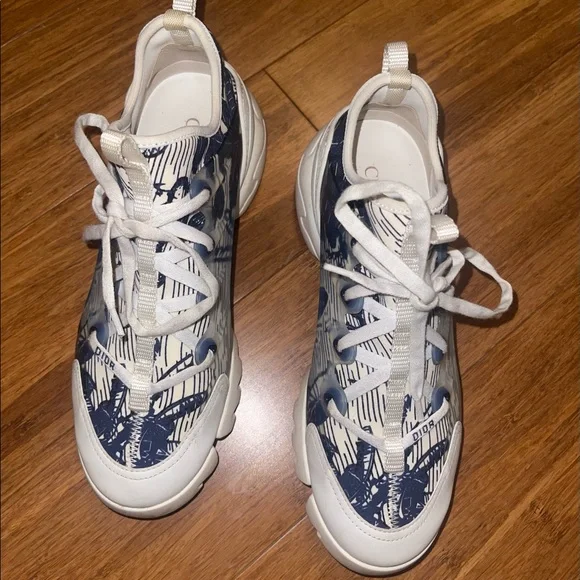 Authentic dior sneaker US 38 - Picture 1 of 10